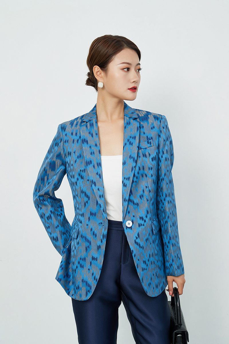 尺品職業(yè)裝定制教你怎么樣才能把職業(yè)裝穿得洋氣 尺品職業(yè)裝定制教你怎么樣才能把職業(yè)裝穿得洋氣